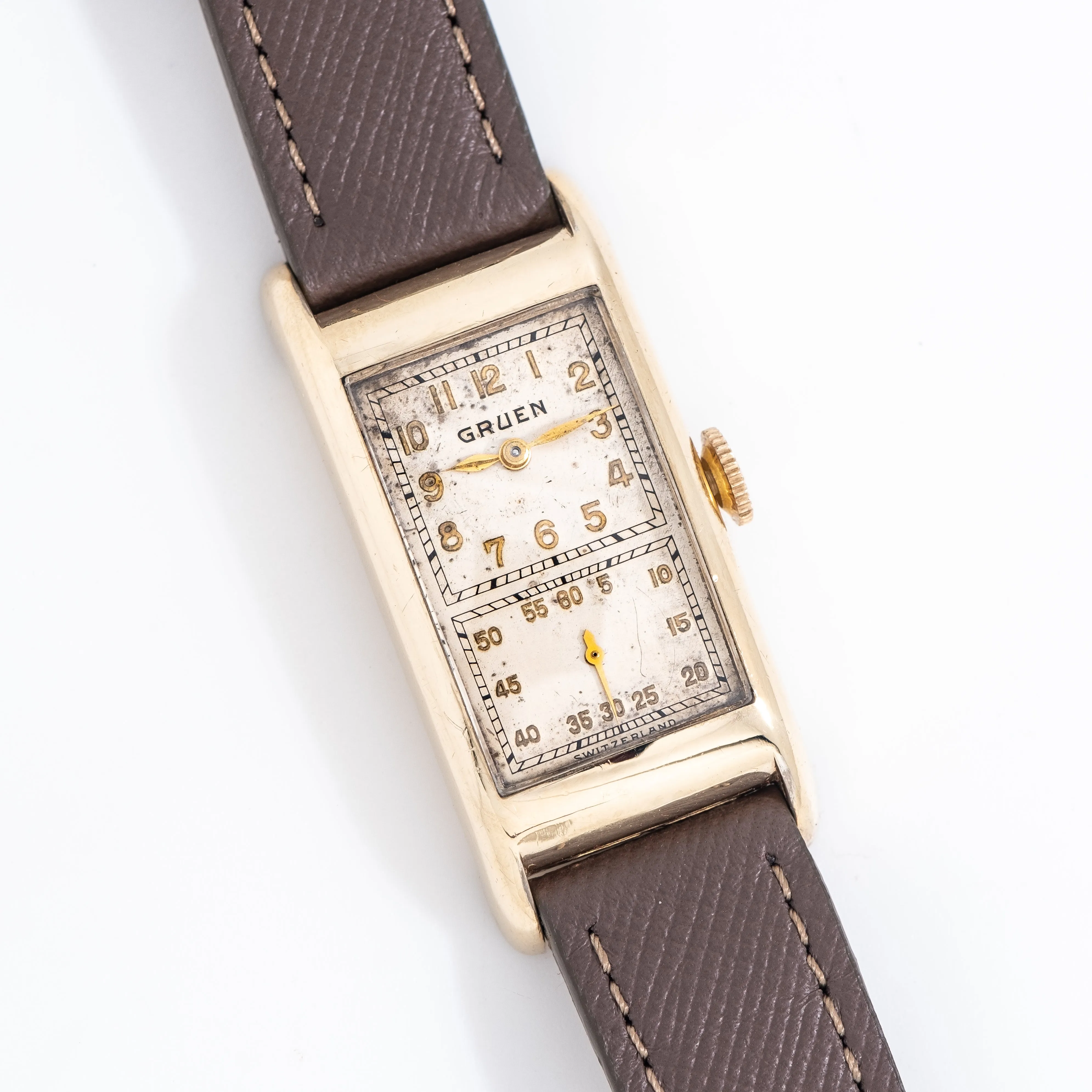 1930's Vintage Gruen Rectangular Doctor's Watch in 10k Yellow Gold Filled (# 14286)