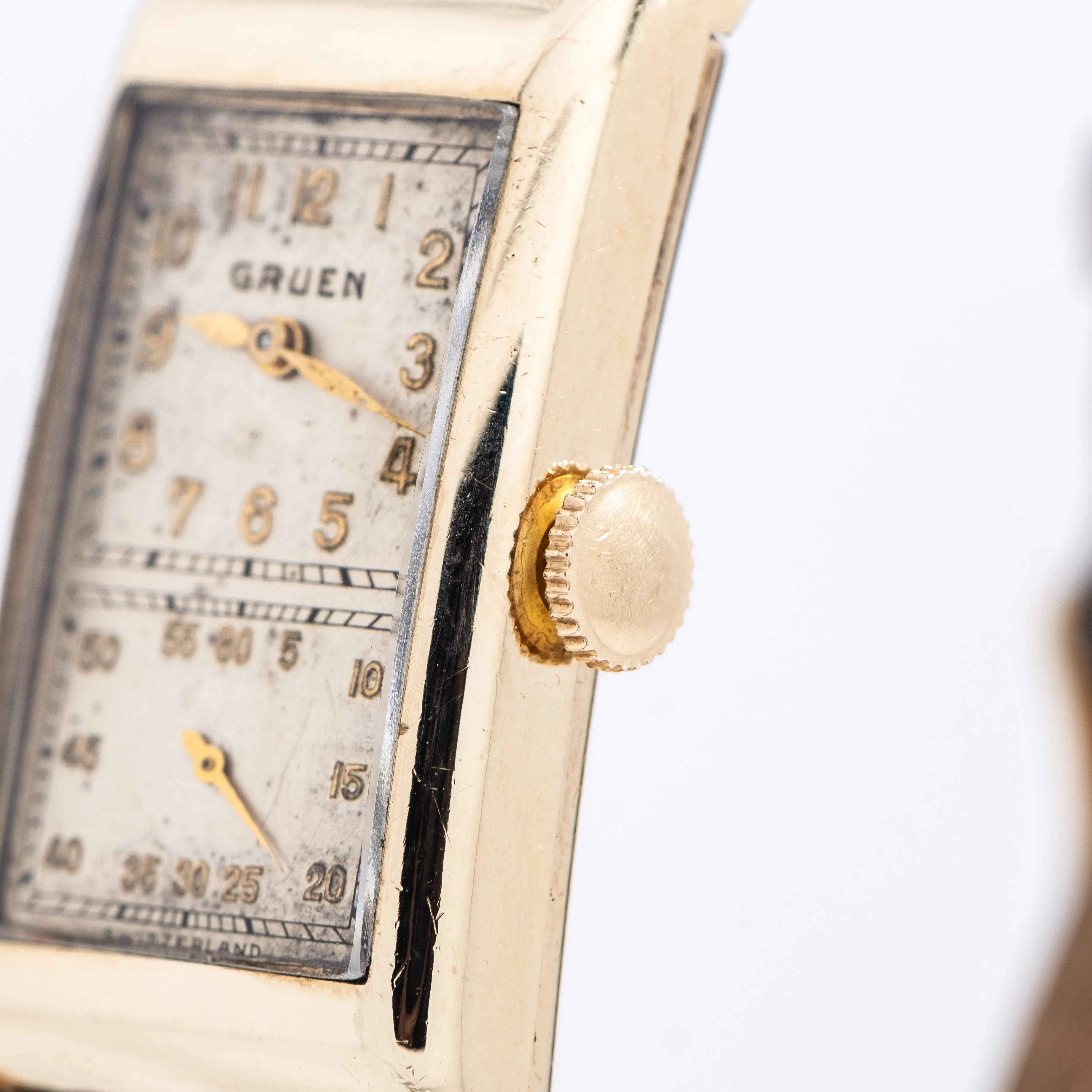 1930's Vintage Gruen Rectangular Doctor's Watch in 10k Yellow Gold Filled (# 14286)
